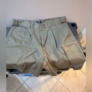 Dockers NWOT men’s shorts